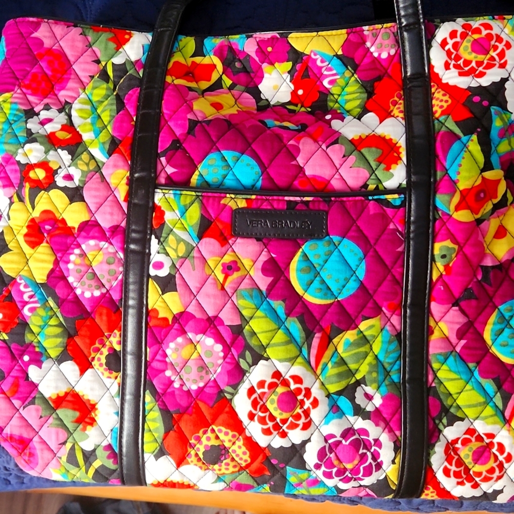 Vera Bradley tote bag